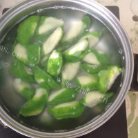 美味的翡翠白菜水饺做法图解14)