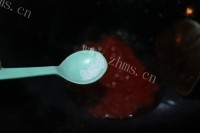 可口的罗勒番茄酱薯条做法图解5)