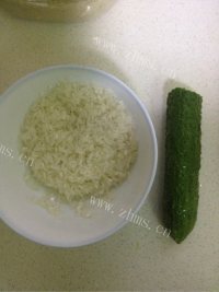 DIY黄瓜粥做法图解1)