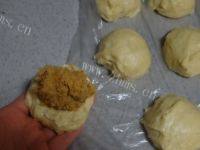 口感不错的肉松餐包做法图解11)