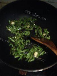 家常菜榄菜四季豆做法图解4)