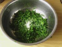 回味无穷的菠菜疙瘩做法图解3)