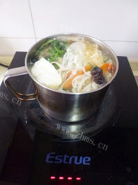 美味的皮肚牛肉鸡蛋面做法图解12)