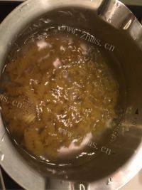 青酱海鲜意大利面做法图解5)