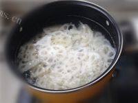 简单的凉拌藕片做法图解3)