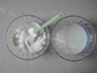 美味的椰子慕斯蛋糕做法图解6)