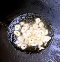 家常玉米粒大丰收做法图解5)