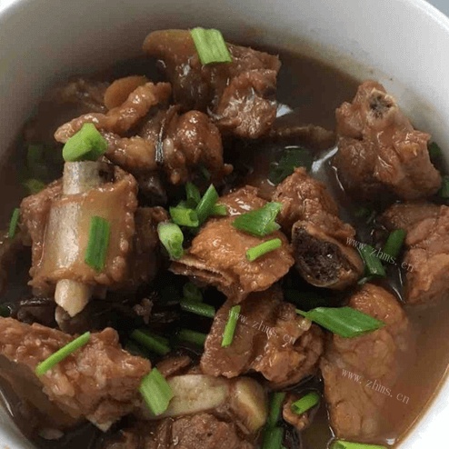 美味的红烧排骨