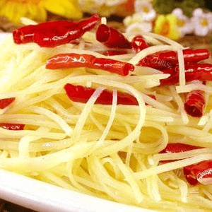 家常酸辣土豆丝