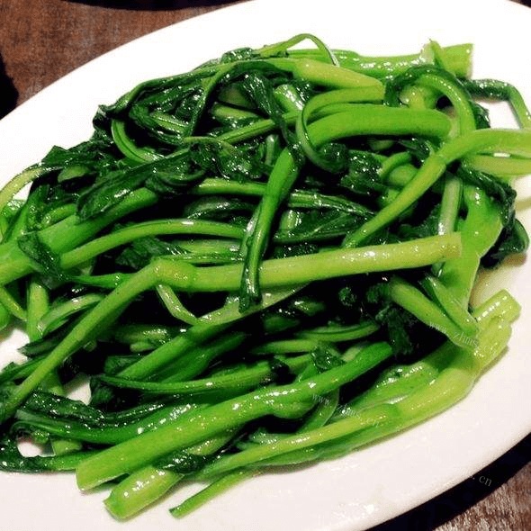 甘脆的清炒菜心