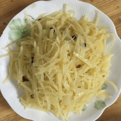 家常菜酸辣土豆丝