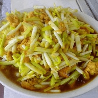 家常蒜黄炒鸡蛋