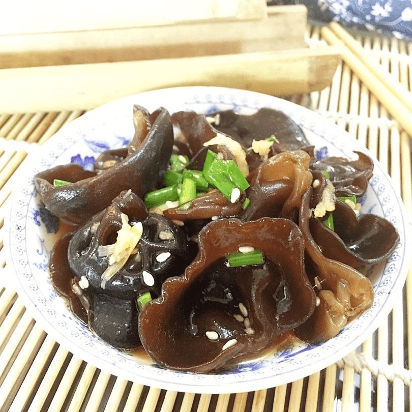味道不错的凉拌木耳