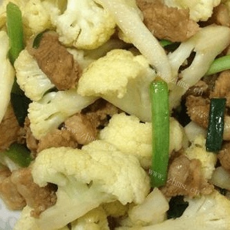 家常菜菜花炒肉