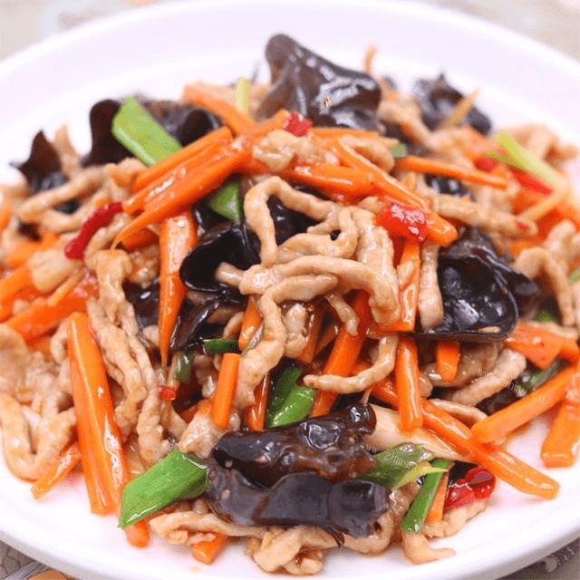 芳香四溢的鱼香肉丝