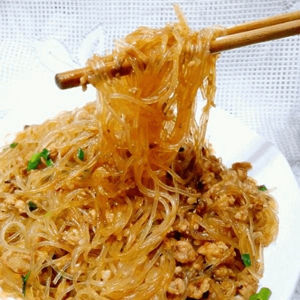 有趣的蚂蚁上树