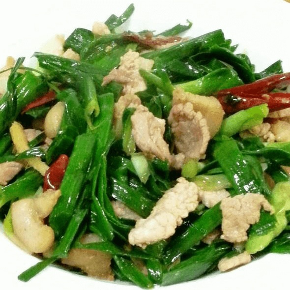 家常菜蒜苗炒肉