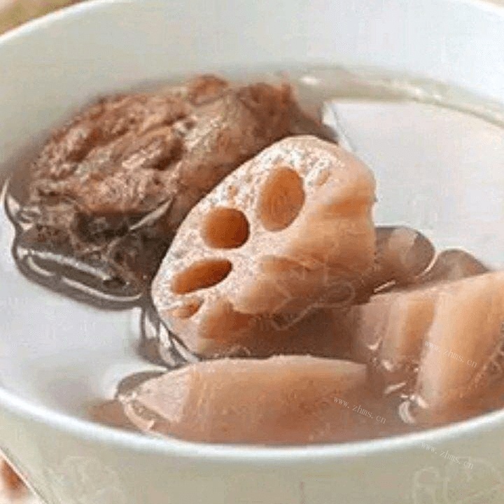 有特色的莲藕排骨汤