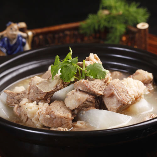 牛腩炖萝卜