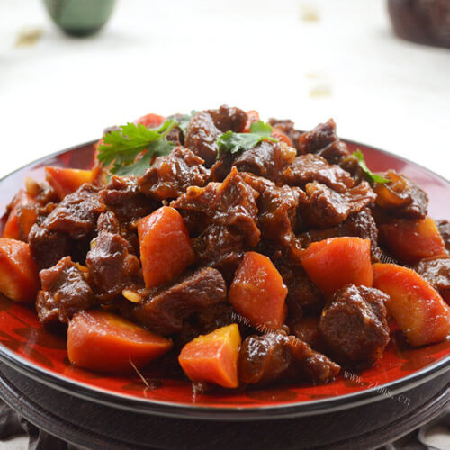 家常红烧牛肉