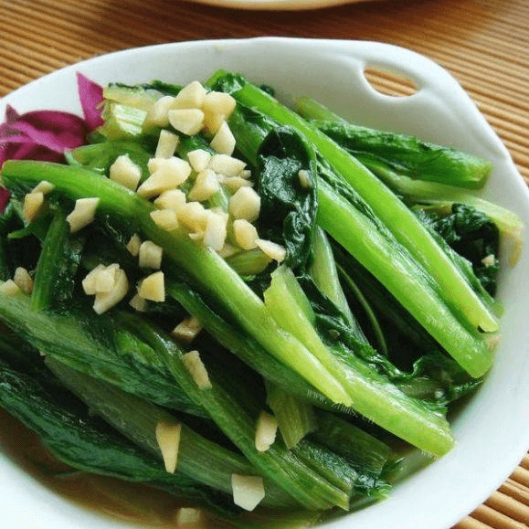 在家做的蒜蓉油麦菜做法图解7)