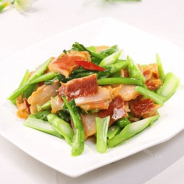 家常菜腊肉炒菜心
