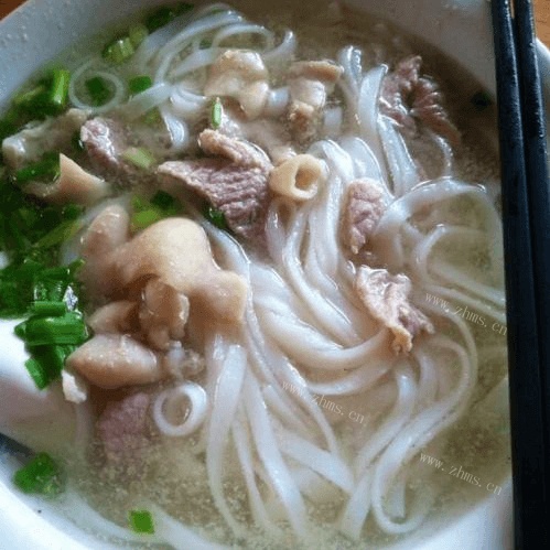色味极佳的汤粉