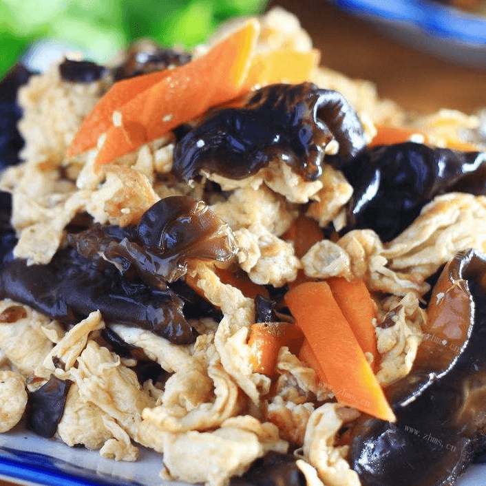 家常菜木耳炒鸡蛋