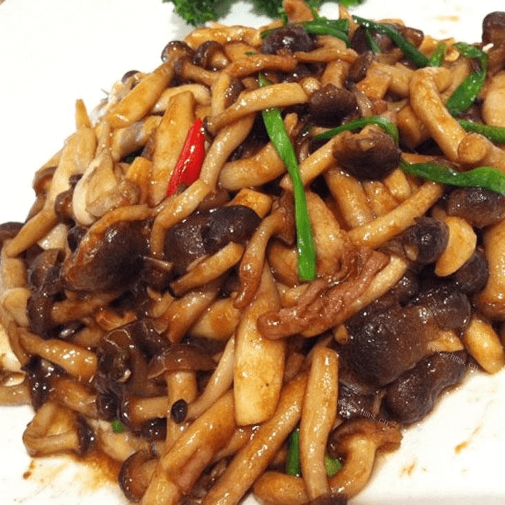 妈妈最爱的蘑菇炒肉