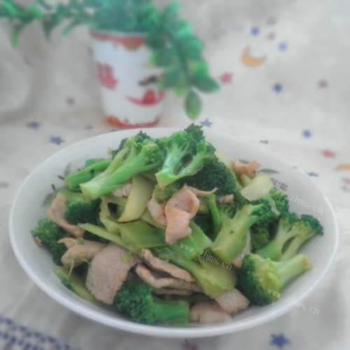 西兰花炒肉做法图解9)
