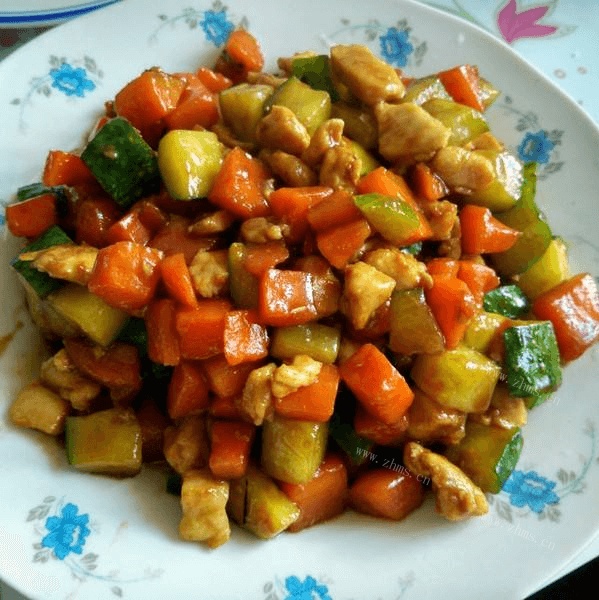 家常菜炒三丁