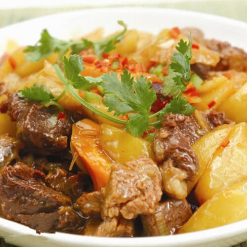 土豆炖牛肉