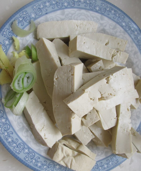 肉末豆腐做法图解1)