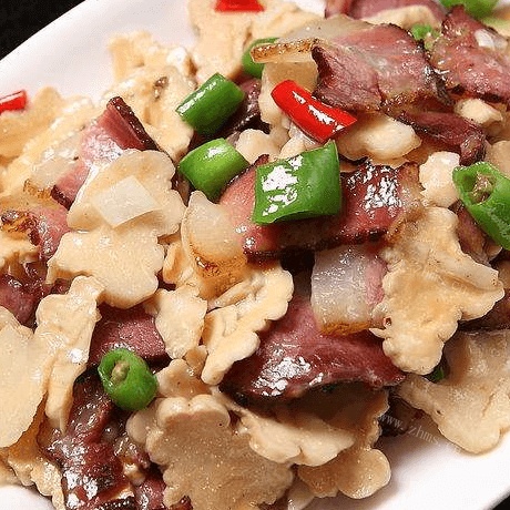 家常菜春笋炒腊肉
