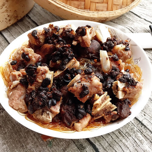 美味的豆豉蒸排骨