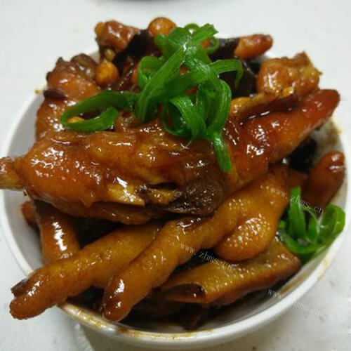 美味可乐鸡爪烧海带头