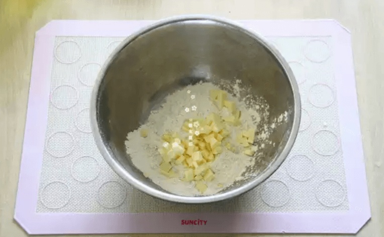 香甜可口卡仕达塔做法图解6)