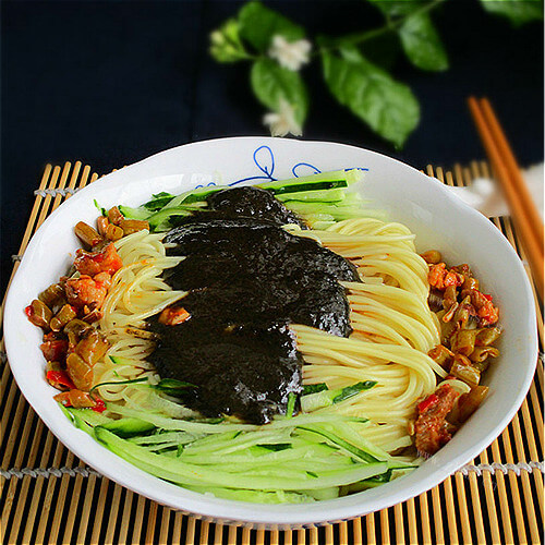 美味的芝麻酱拌面