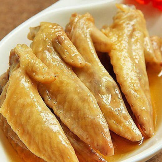 好吃的金蒜鸡翅