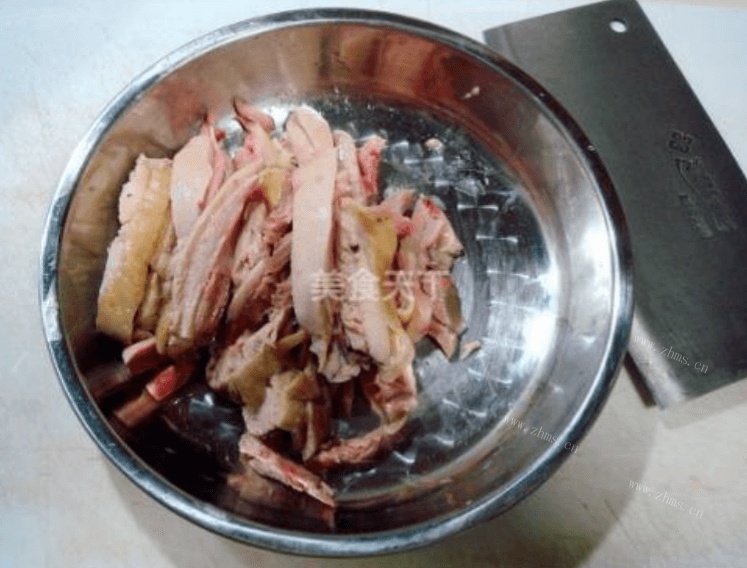 美味可口东安子鸡做法图解1)