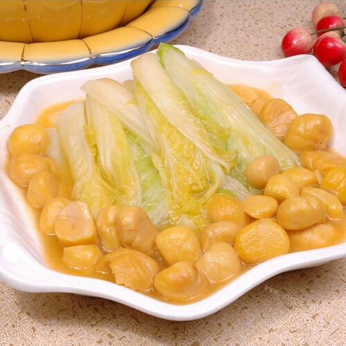 家常扒栗子白菜