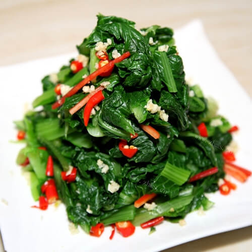 简单蒜茸炝拌小白菜