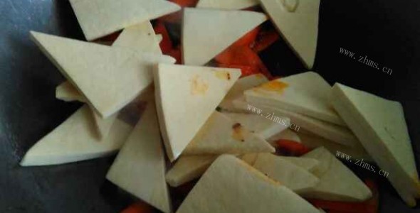 简单美味的干煸豆腐干做法图解5)