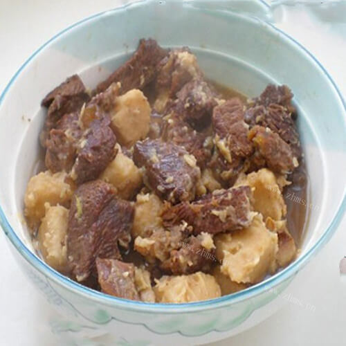 美味香芋炖牛腩