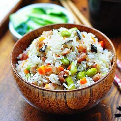 简单美味的电饭煲菜饭