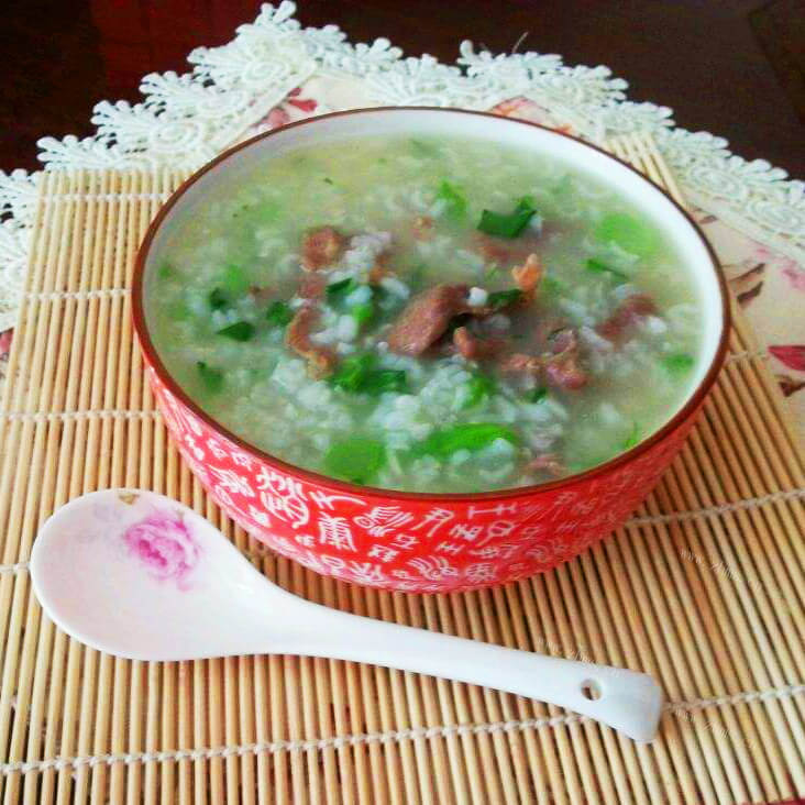好吃的瘦肉灼菜心