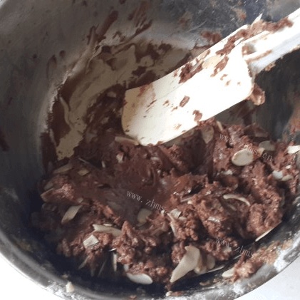 香脆的巧克力杏仁饼干做法图解11)