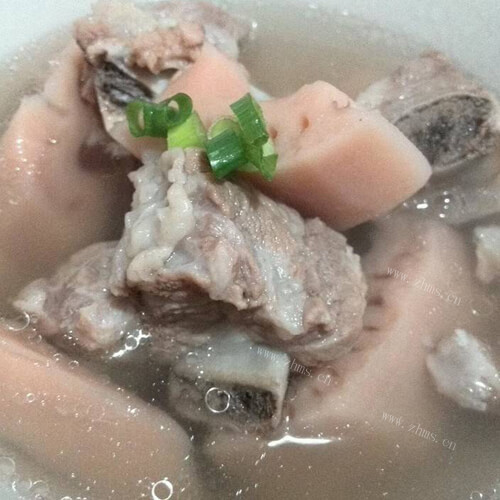 简单的冬瓜薏米排骨汤
