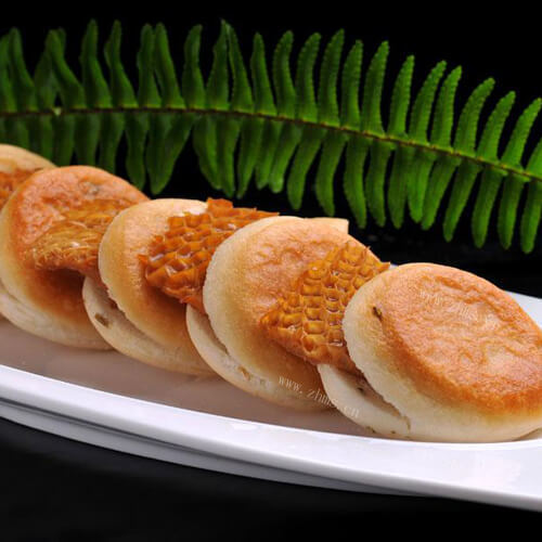 美味的卤肉夹饼