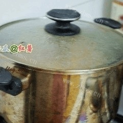 美味的南瓜粉蒸牛肉